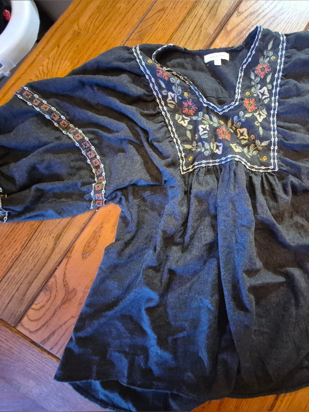 Max Studio Embroidered Peasant Top